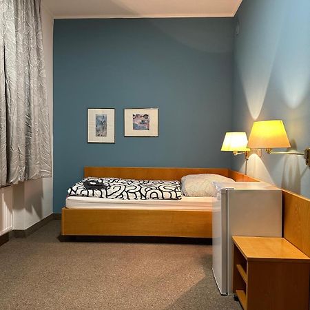 Ar Airport Hotel Rüsselsheim Екстериор снимка