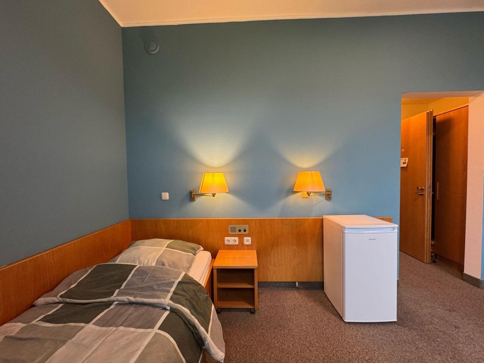 Ar Airport Hotel Rüsselsheim Екстериор снимка