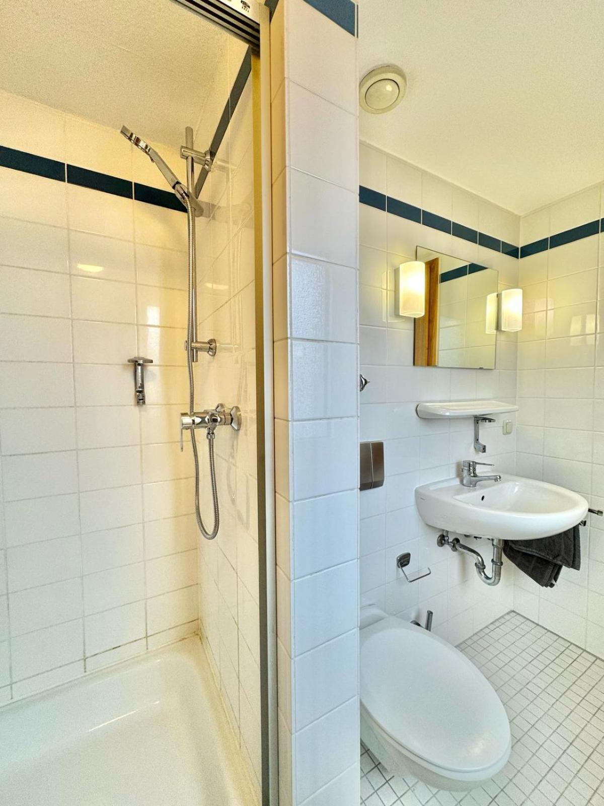 Ar Airport Hotel Rüsselsheim Екстериор снимка