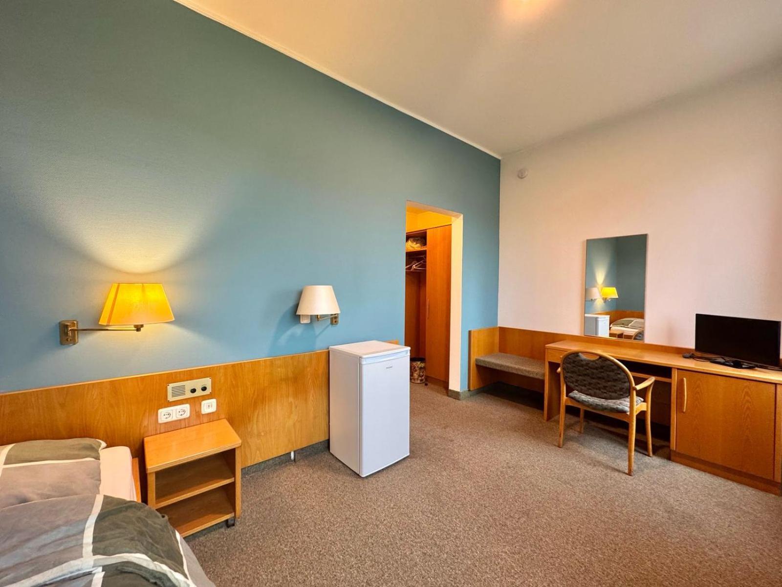 Ar Airport Hotel Rüsselsheim Екстериор снимка