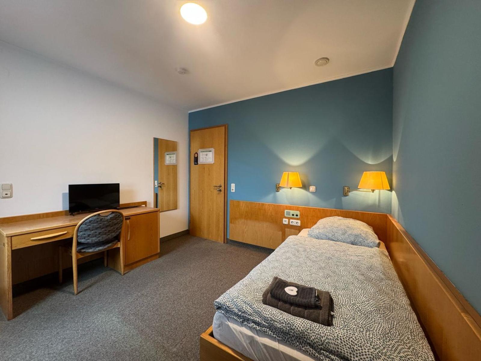 Ar Airport Hotel Rüsselsheim Екстериор снимка